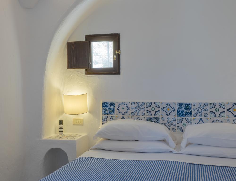 I Dammusi Di Borgo Cala Creta Hotel Lampedusa Bilik gambar